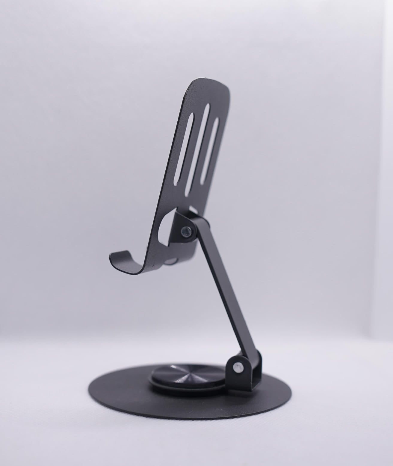 Mobile holder with high quality material